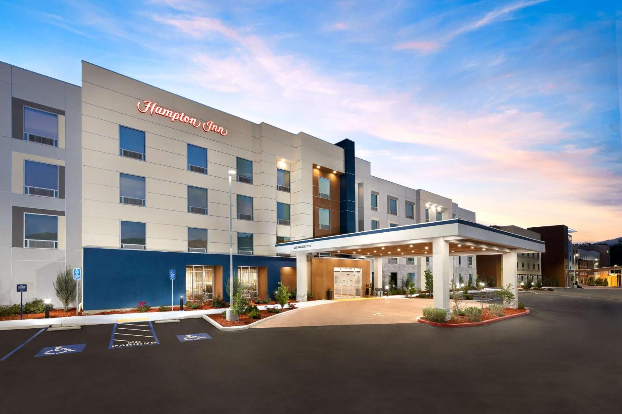 Hampton Inn Oakhurst-Yosemite Екстер'єр фото