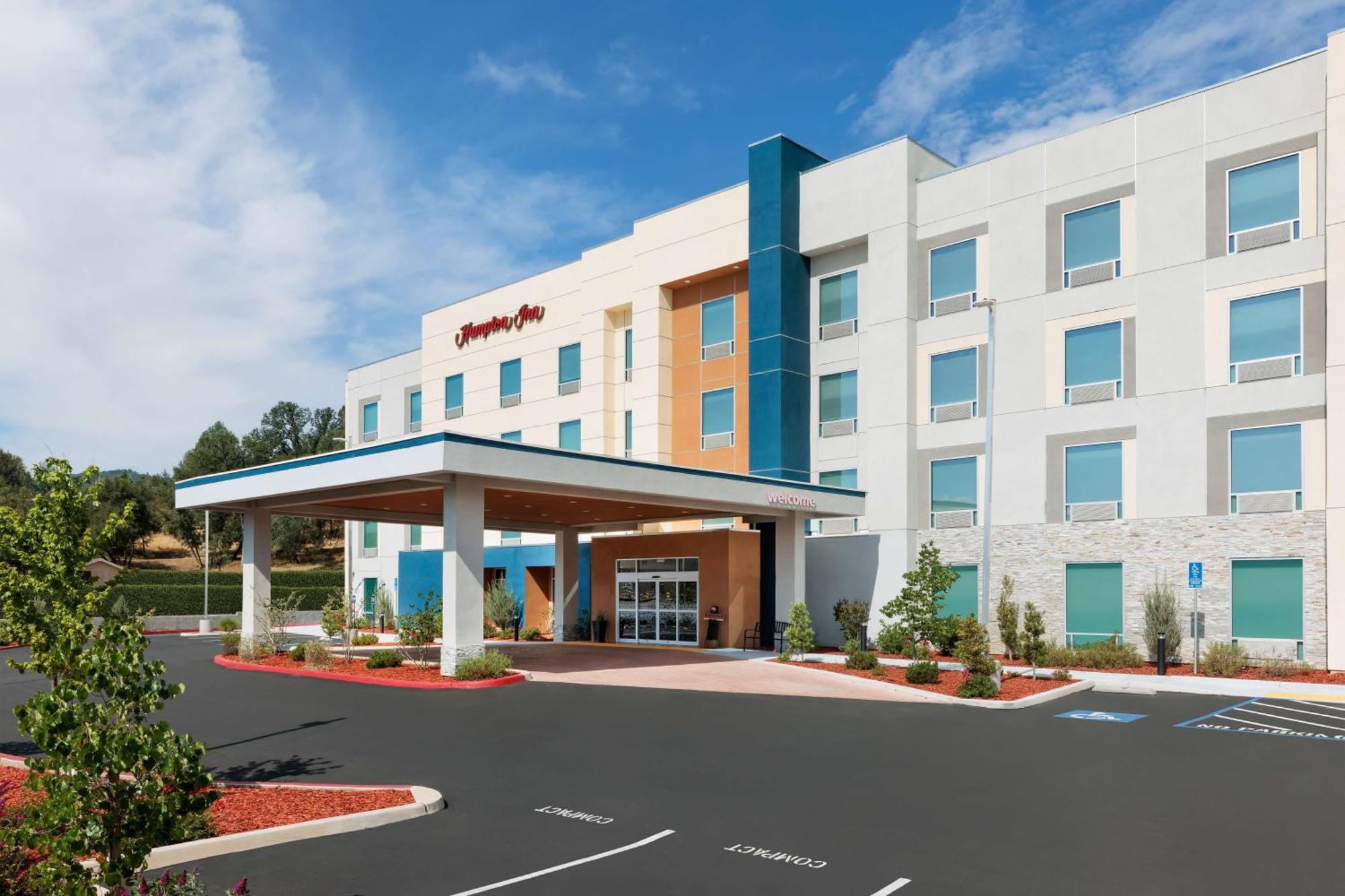 Hampton Inn Oakhurst-Yosemite Екстер'єр фото
